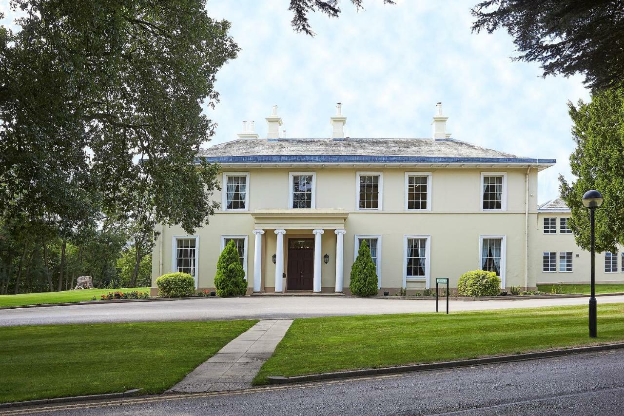 Eastwood Hall Hotel Exterior photo